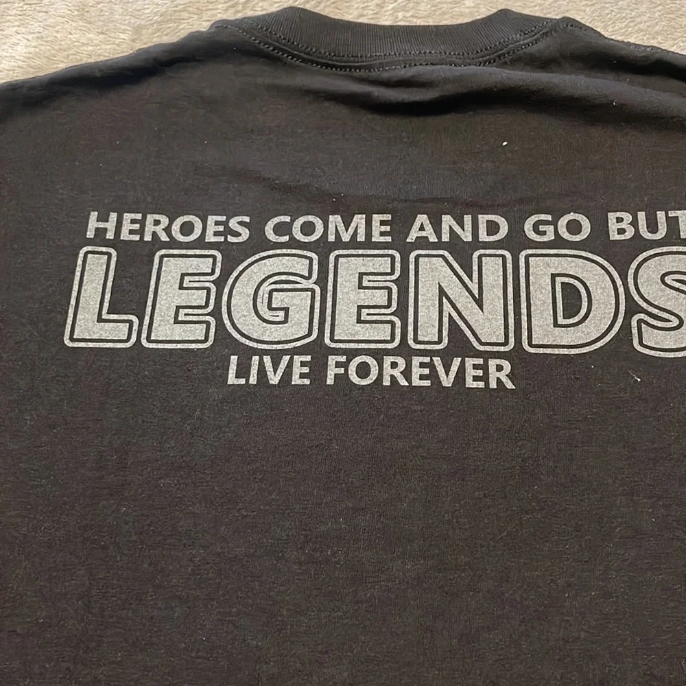 Kobe Tee Size Large - Picture 3 of 3